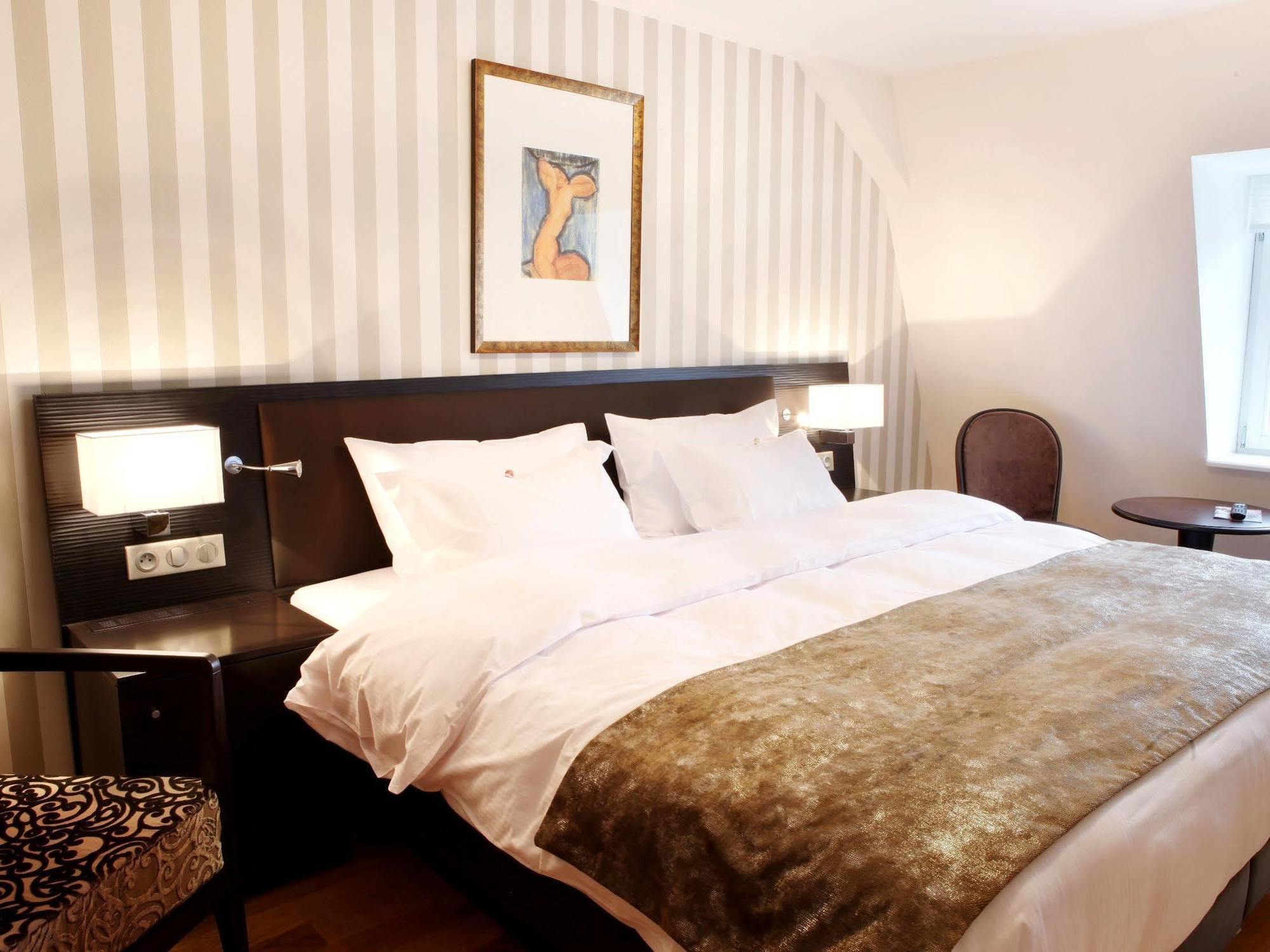 Logis Hotel Ettenheim ستراسبورغ المظهر الخارجي الصورة